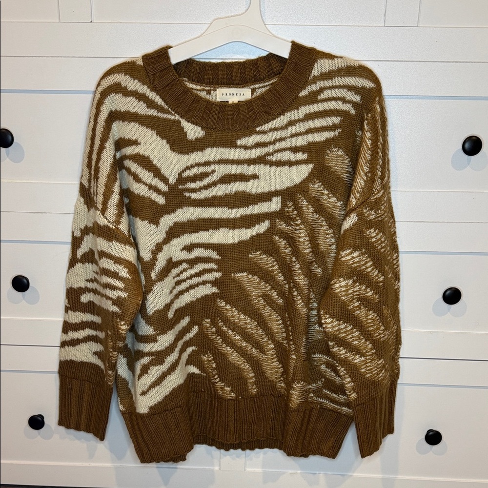 Promesa Zebra Print Crew Neck Sweater
